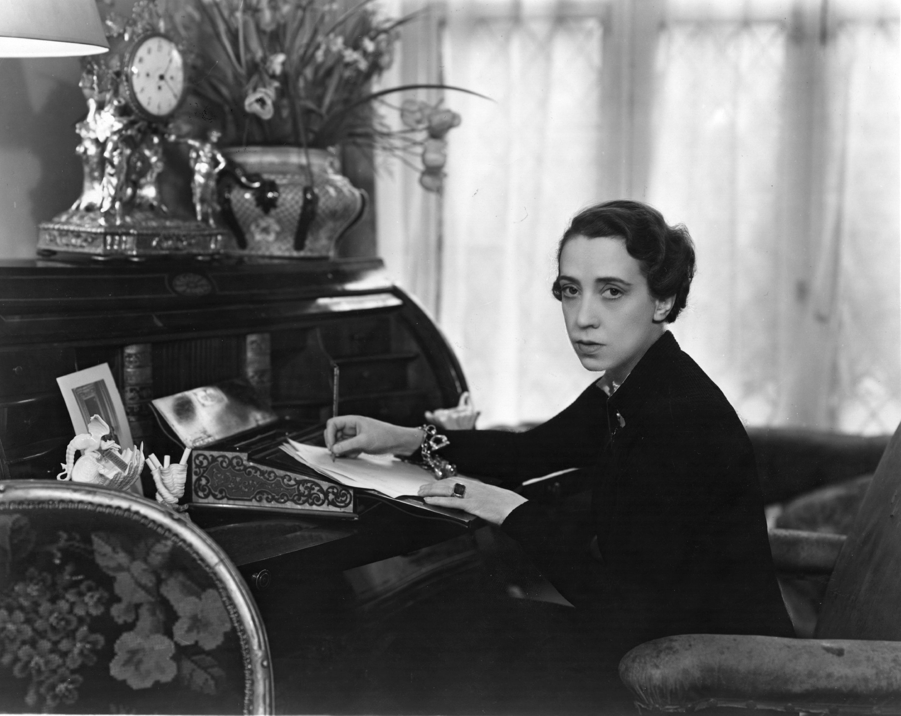 10 Things You Didn't Know About Elsa Schiaparelli – Emirates Woman
