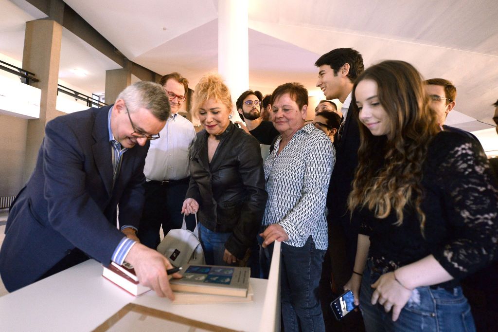 Alessandro Barbero, la tesi sul successo delle donne fa discutere