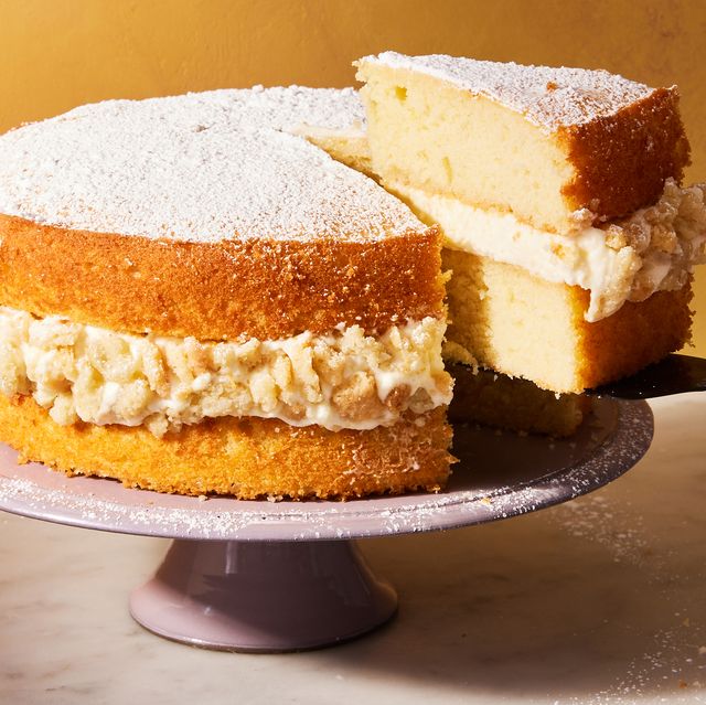 32 Slow-Cooker Cake Recipes That Are a Piece of Cake to Make  