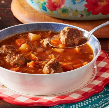 the pioneer woman's italian meatball soup
