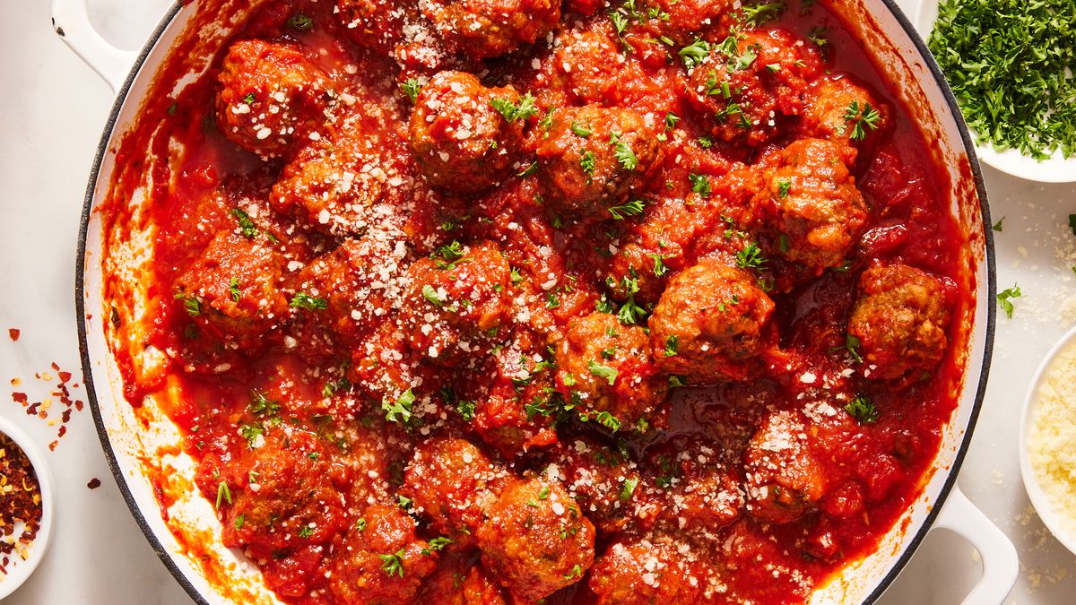 preview for Back To Basics: How To Make Classic Italian Meatballs