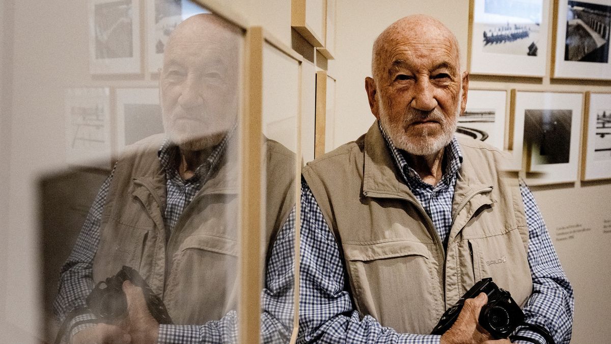 Addio a Gianni Berengo Gardin, maestro della fotografia