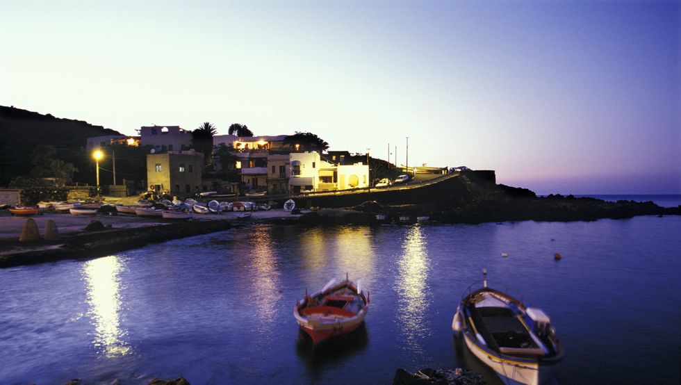 L'Italie, la Sicile, l'île de Pantelleria gadir, le port