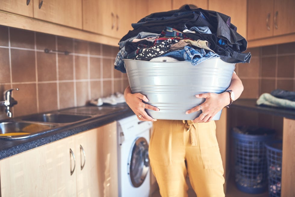 Reasons for itchy breasts: Allergy to laundry detergent