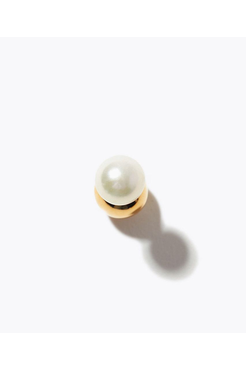a light bulb on a white surface