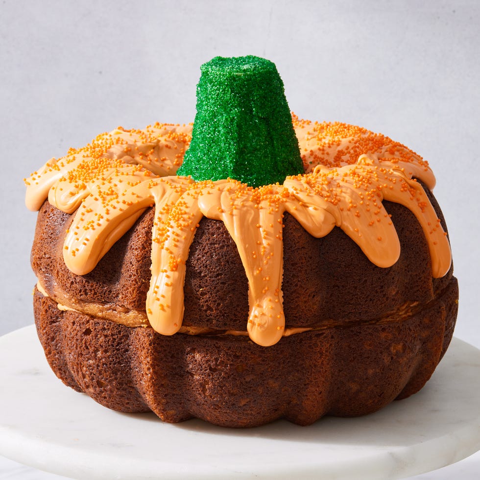 20 Showstopping Christmas Bundt Cakes - Insanely Good