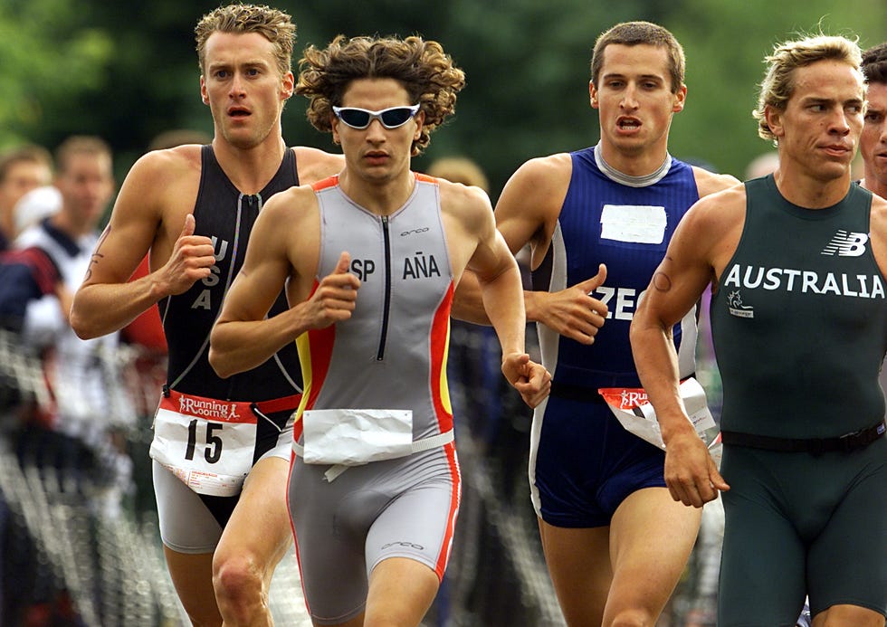 ﻿iván raña participa en el mundial de aquatlón de edmonton en 2001