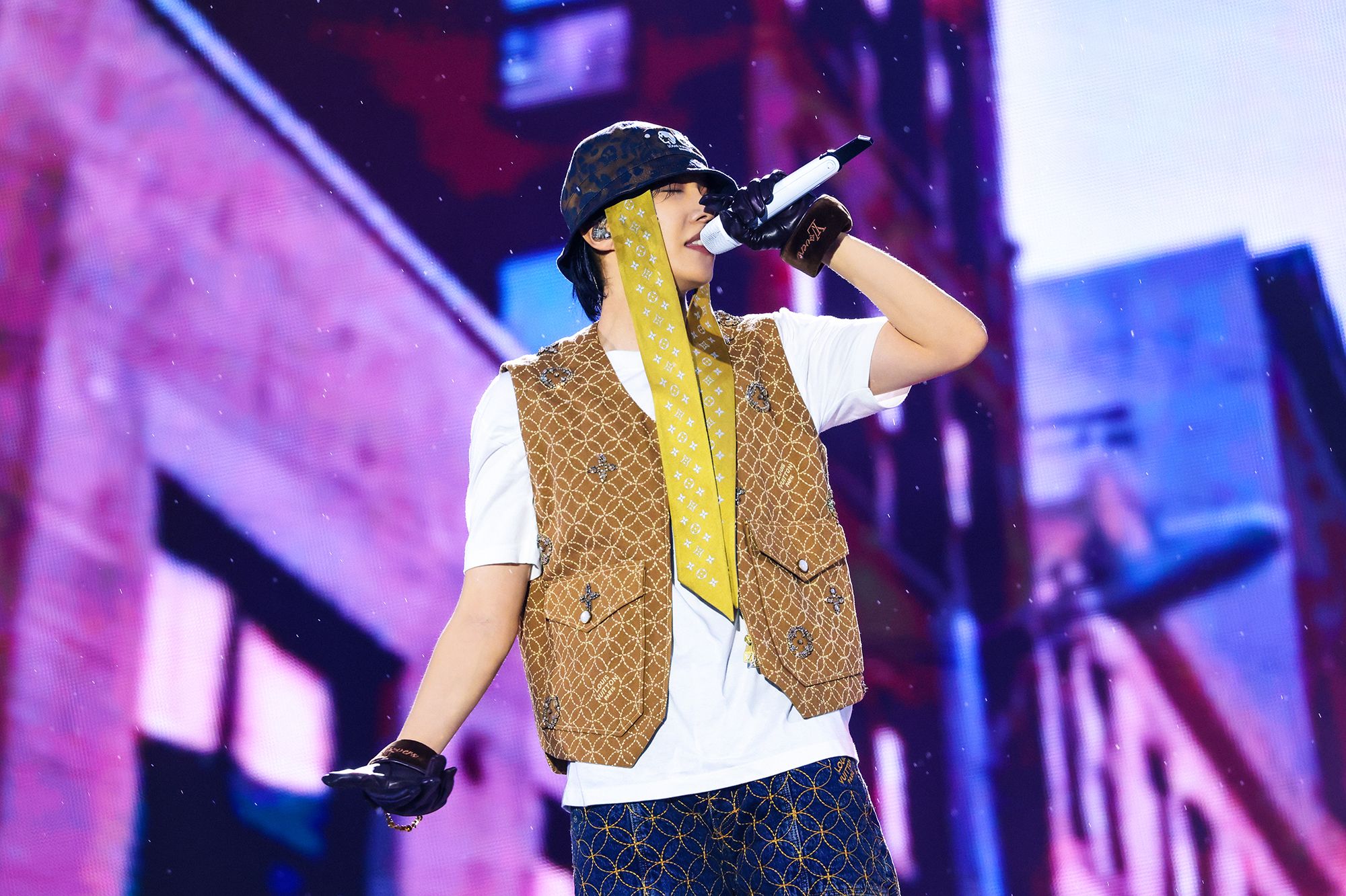 新品】J-HOPE HOPE ON THE STAGE ネックレス - メルカリ