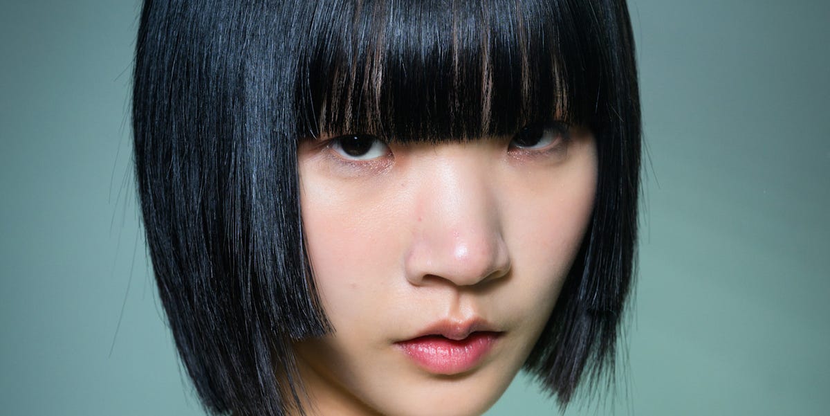 The Secret to Frizz-Free Hair, According to Top Stylists