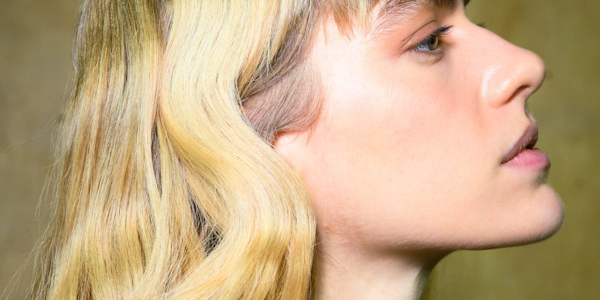 7 Ways to Tighten Neck Skin