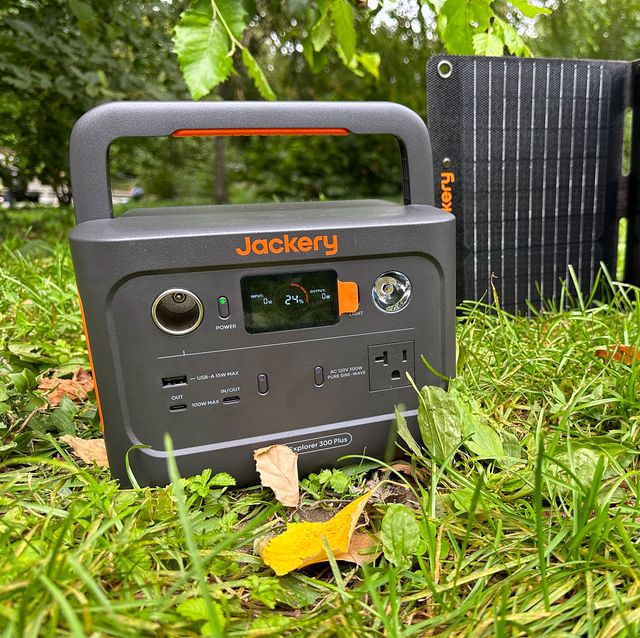 jackery solar power generator explorer 300 plus