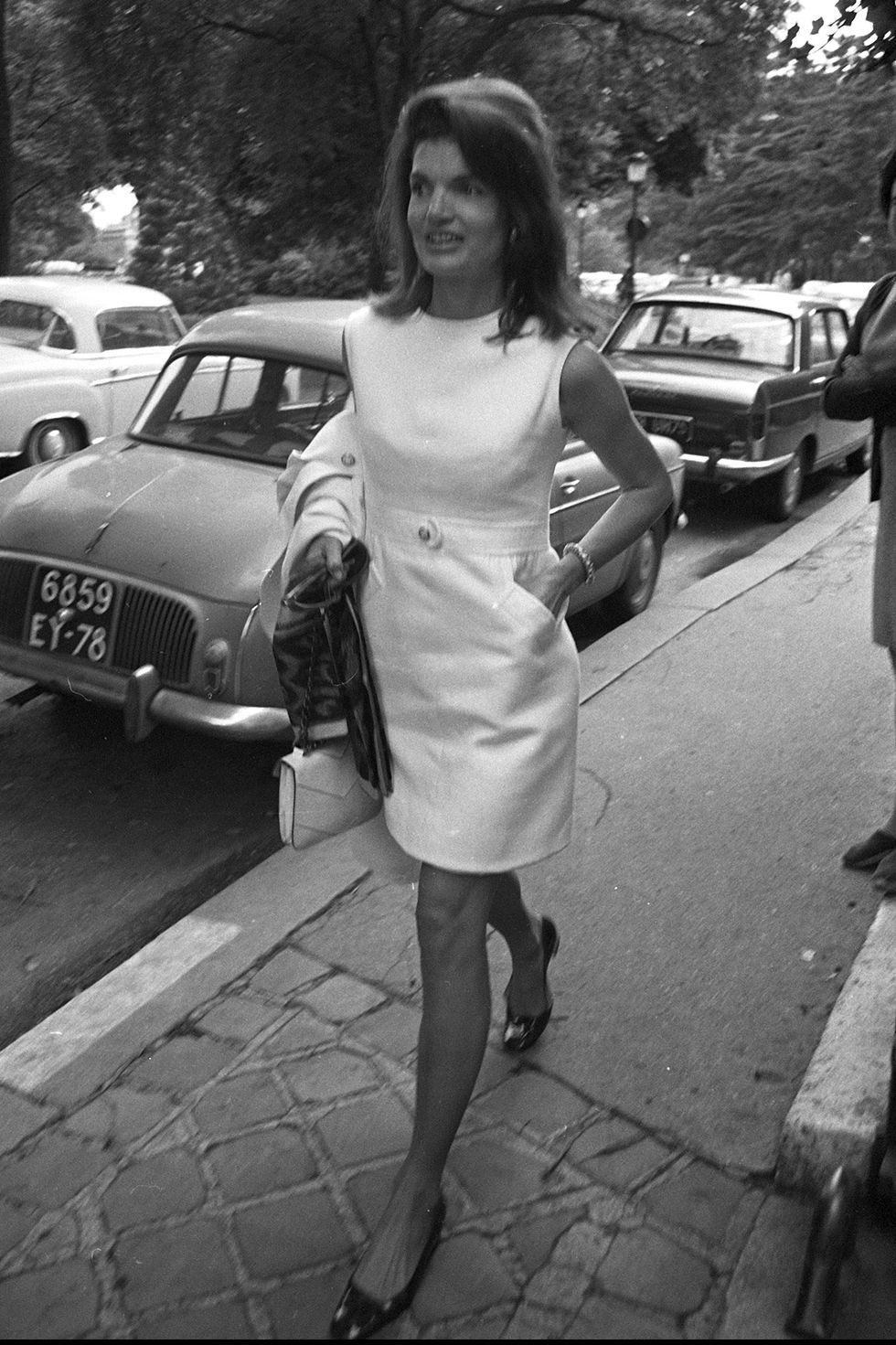 jackie and aristote onassis in paris, france on june 23, 1969