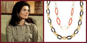 Jackie Kennedy, Gold Chains