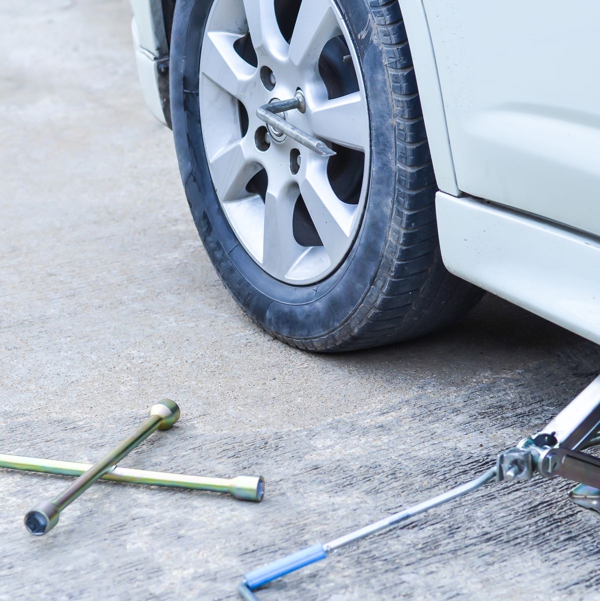 10 Best Jack Stands for Auto Maintenance