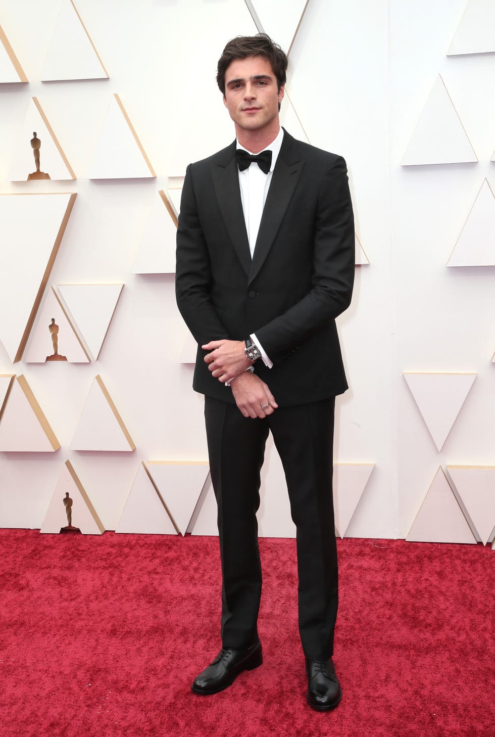 jacob elordi, alfombra roja de los oscars 2022