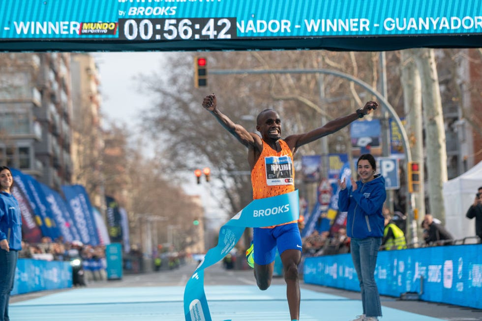 barcelona catalonia, spain february 16 race winner jacob kiplimo breaks the world record at the edreams mitja marato de barcelona, on 16 february, 2025 in barcelona, catalonia, spain this edition has broken a record number of registrations, with up to 30,000 runners signed up this race, along with the classic 42 kilometer marathon, has become one of the most important sporting events in the city photo by lorena sopenaeuropa press via getty images