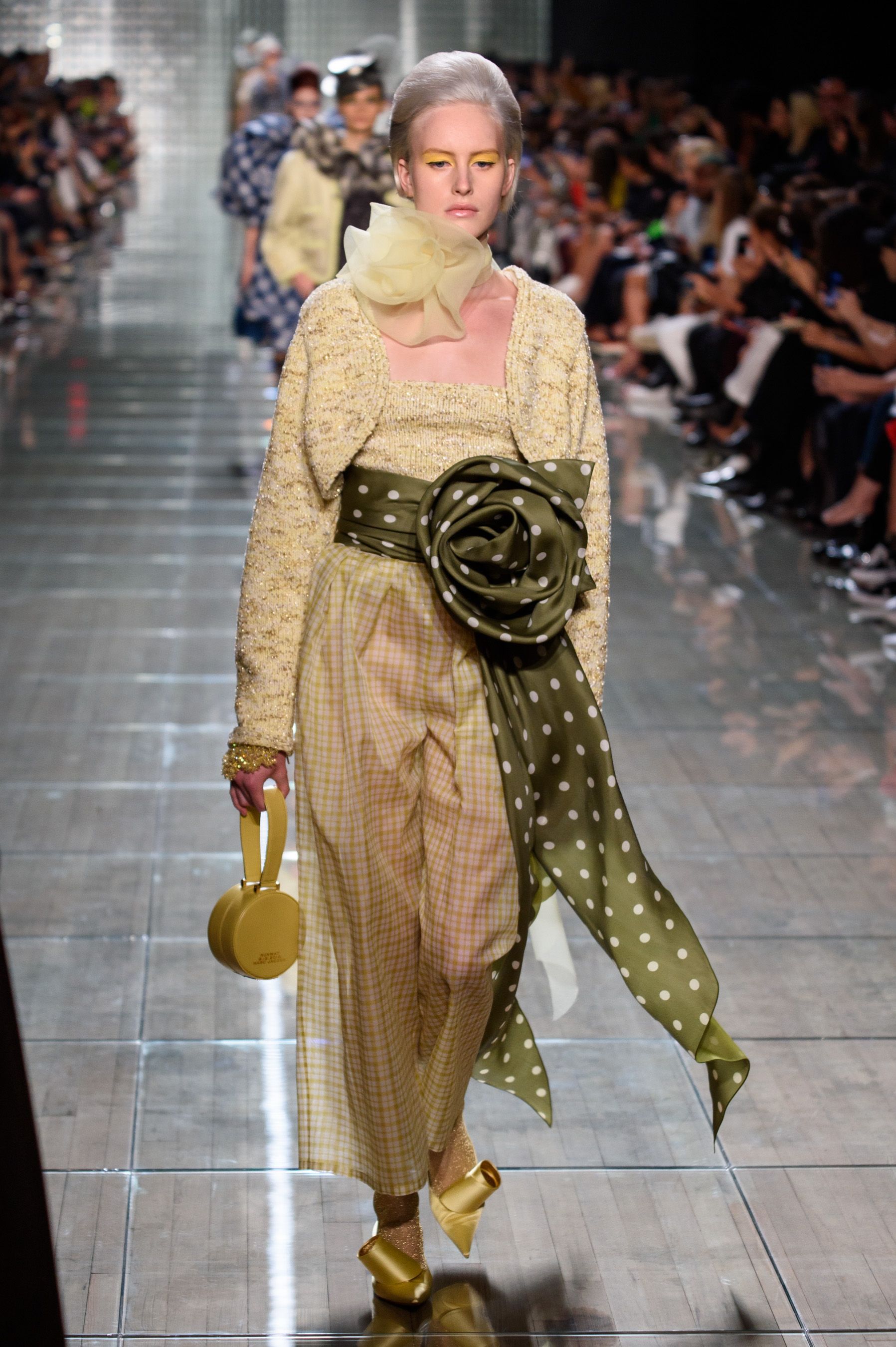Marc Jacobs Snapshot Small Saffiano Camera Bag-Meghan Markle - Dress Like A  Duchess