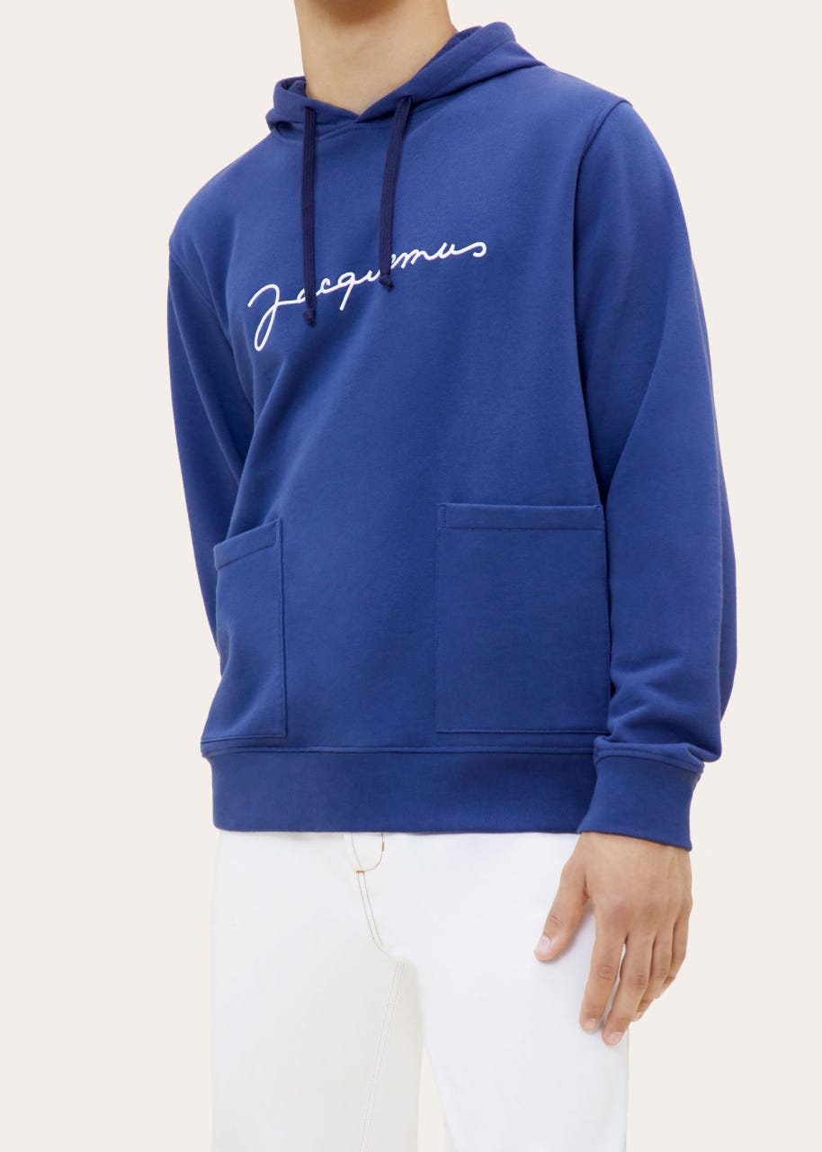 La sudadera con capucha es el jersey del invierno (y no tienes por qué ser  un teenager)