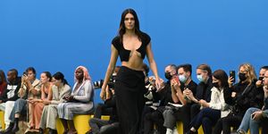 kendall jenner jacquemus show