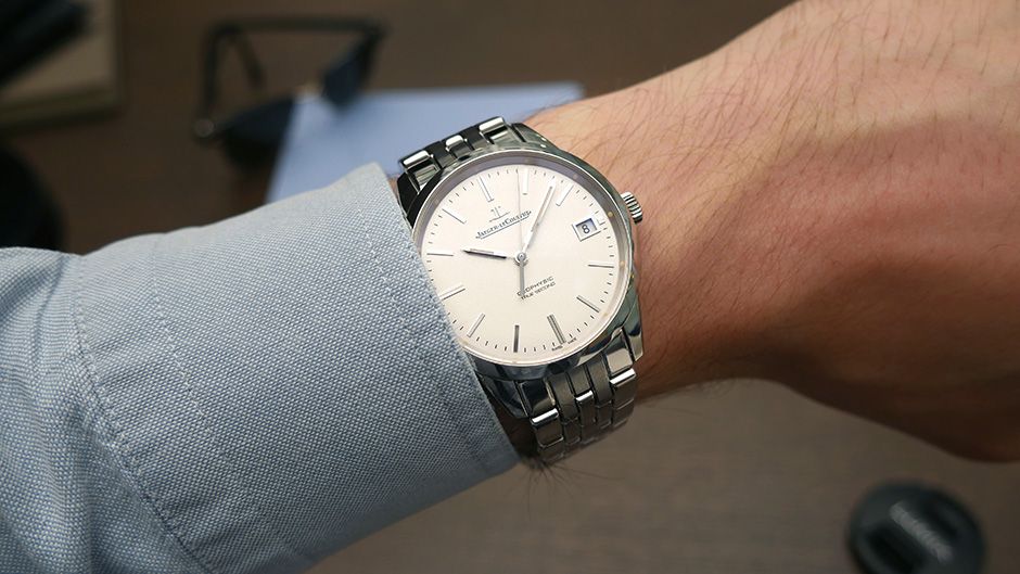 Up Close Review the Jaeger LeCoultre Geophysic True Seconds in steel