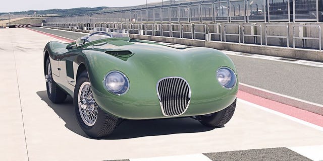 Jaguar C-Type continuation car brings back 1950s racing icon