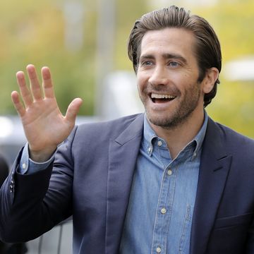 zurich, switzerland   october 03  jake gyllenhaal arrives at the stronger press conference during the 13th zurich film festival on october 3, 2017 in zurich, switzerland the zurich film festival 2017 will take place from september 28 until october 8  photo by andreas rentzgetty images
