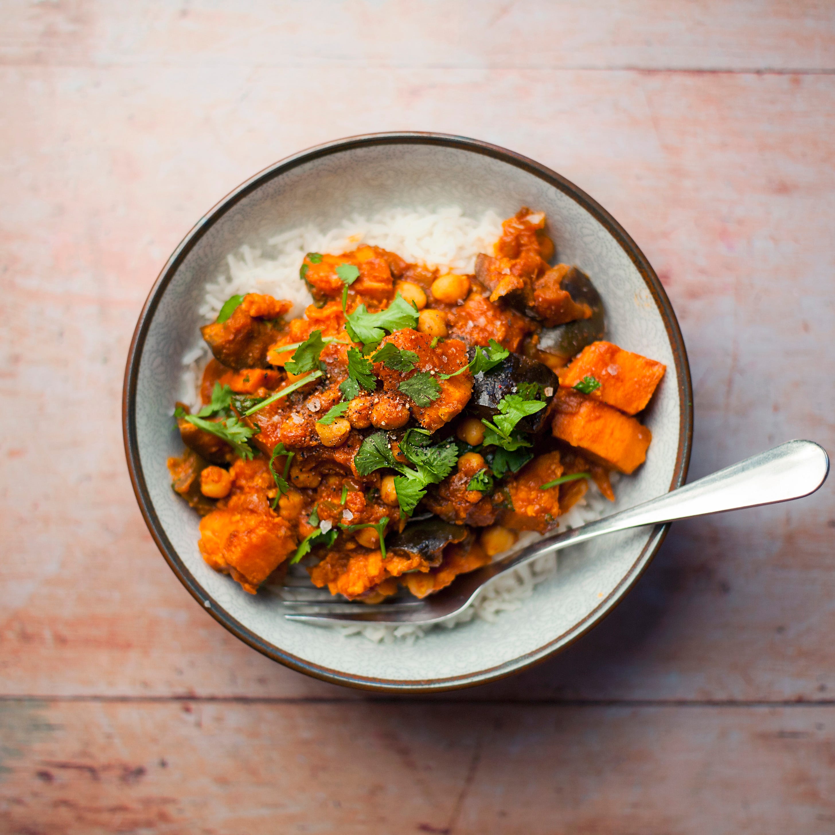 Slow Cooker Vegan Aubergine and Sweet Potato Jalfrezi