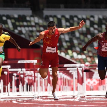 el atleta español asier martínez en la semifinal de los 110m vallas