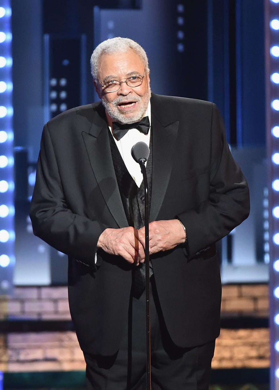 James Earl Jones dejará de poner su voz a Darth Vader