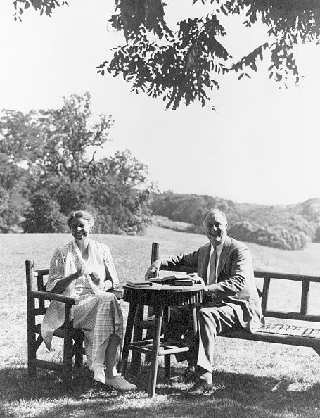 franklin d and eleanor roosevelt relaxing on the south lawn of the roosevelt home in hyde park, new york