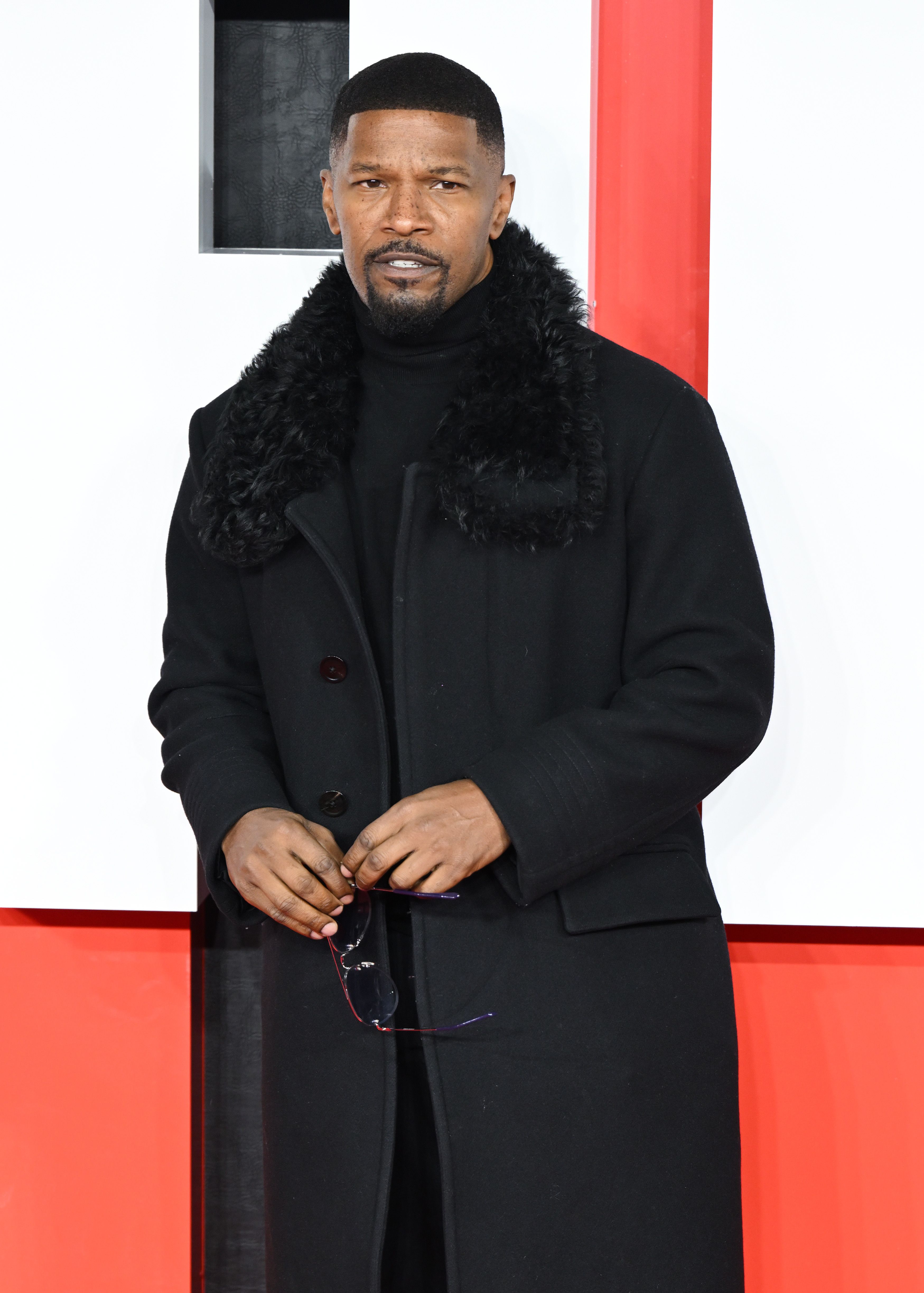 Jamie Foxx Finally Speaks Out Three Long Weeks After Being Hospitalized ...