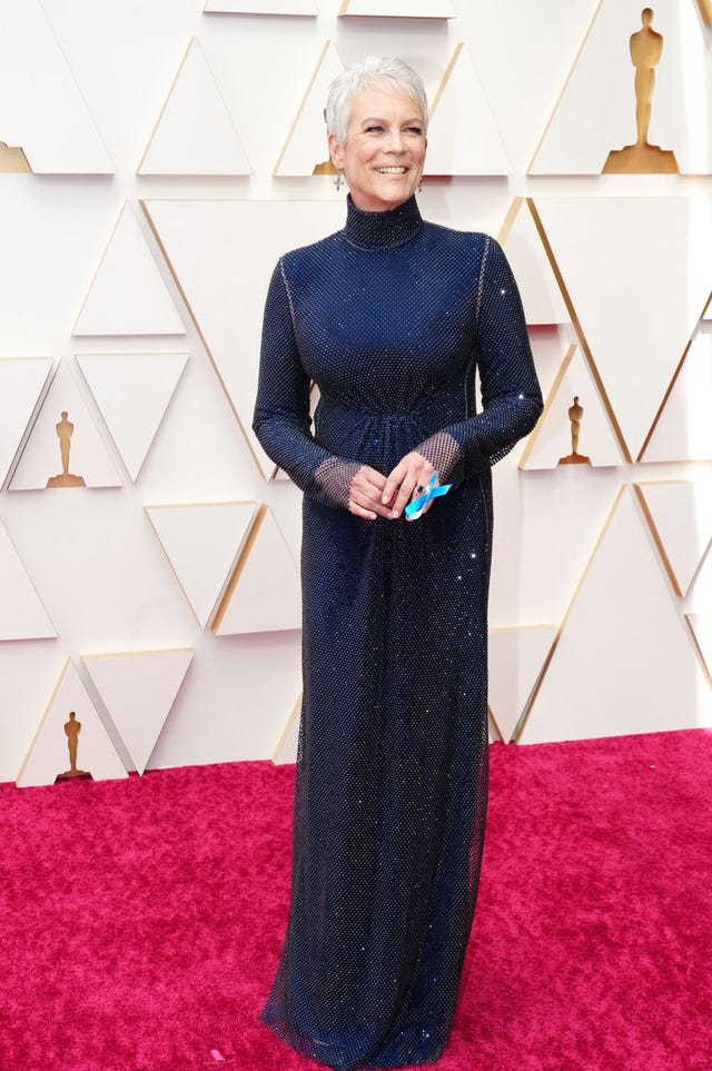 Jamie Lee Curtis Reveals Symbolism Behind Her 2022 Oscars Gown