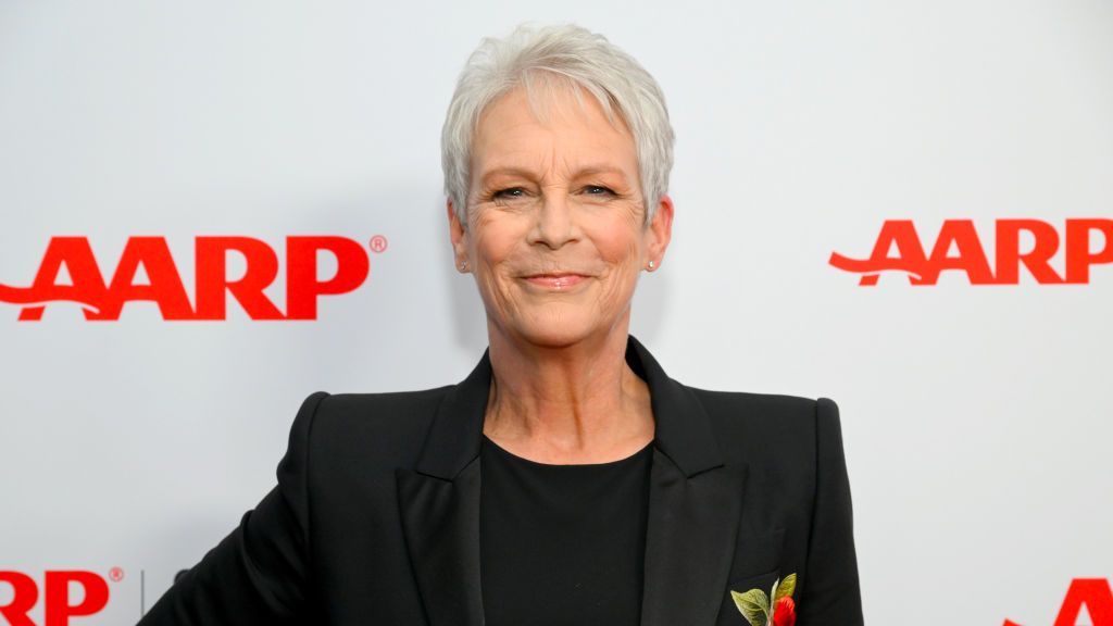Jamie Lee Curtis wears embroidered suit on the red carpet