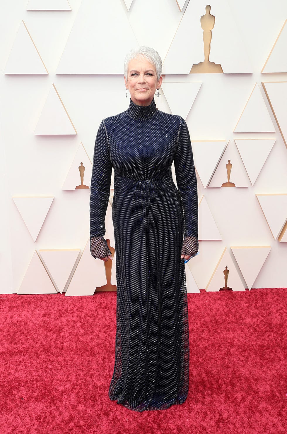 jamie lee curtis en la alfombra roja de los oscar 2022
