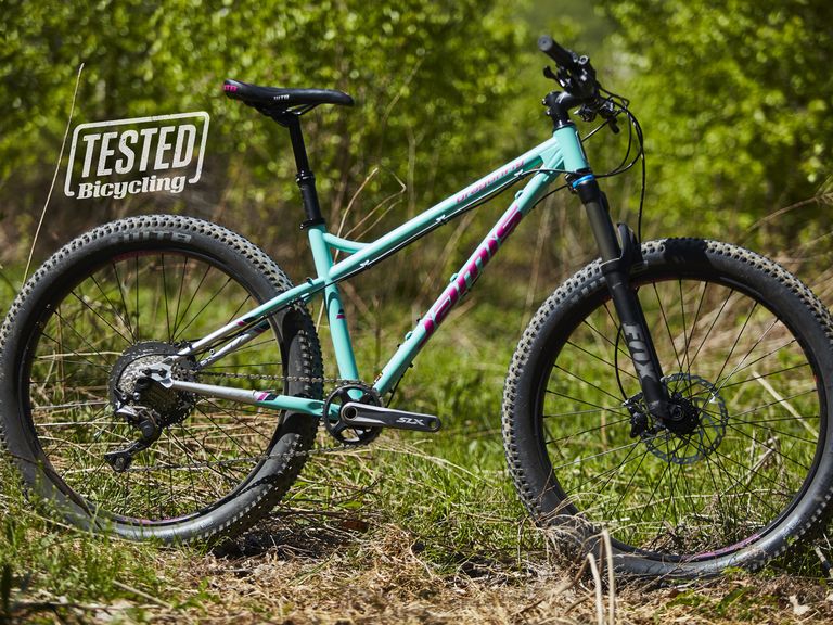 hefboom Pamflet Met name Jamis Dragonfly 26+ Pro Review – Women's Hardtail Mountain Bike