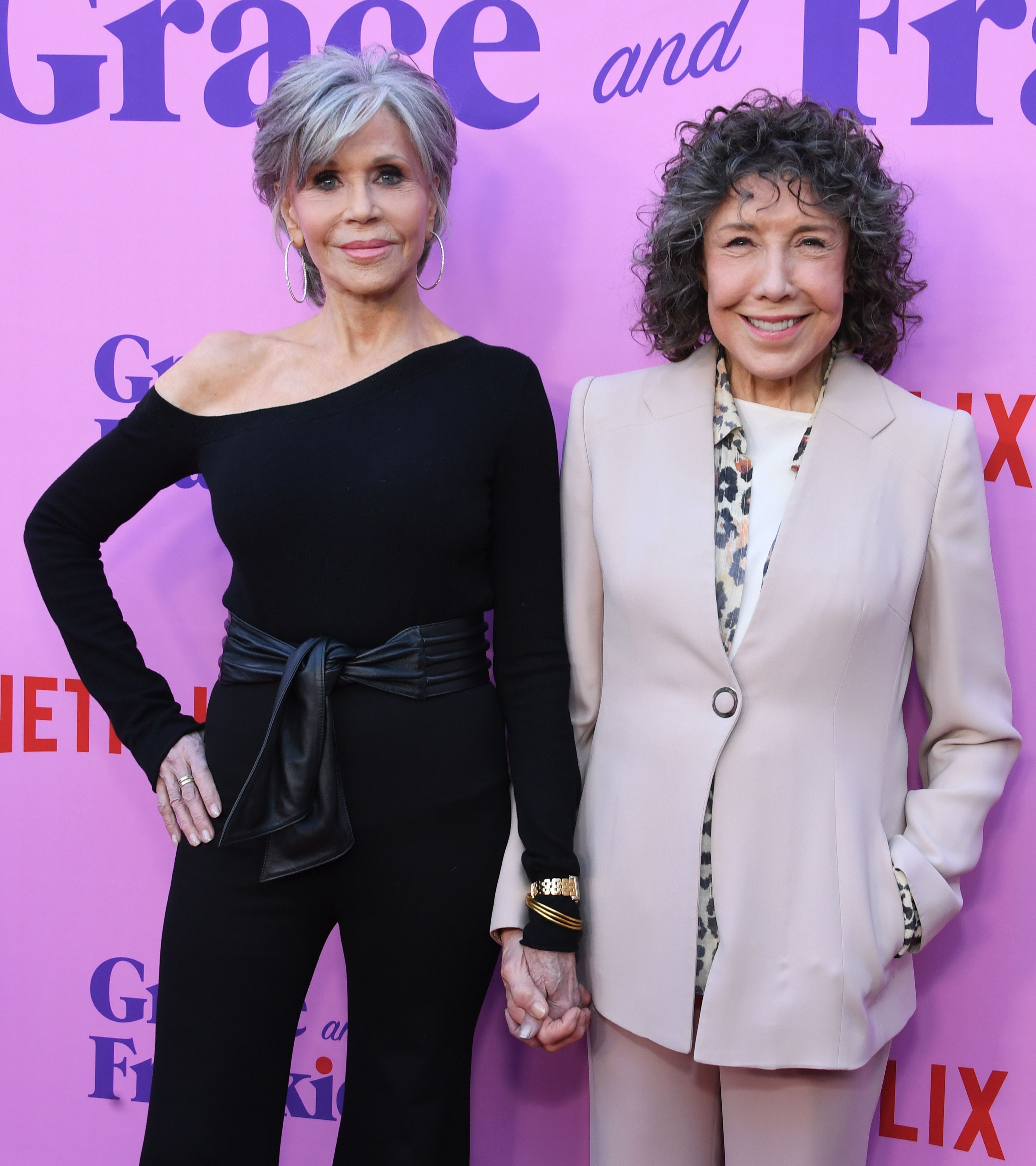 Lily Tomlin Gets Teary Discussing Friendship With Jane Fonda