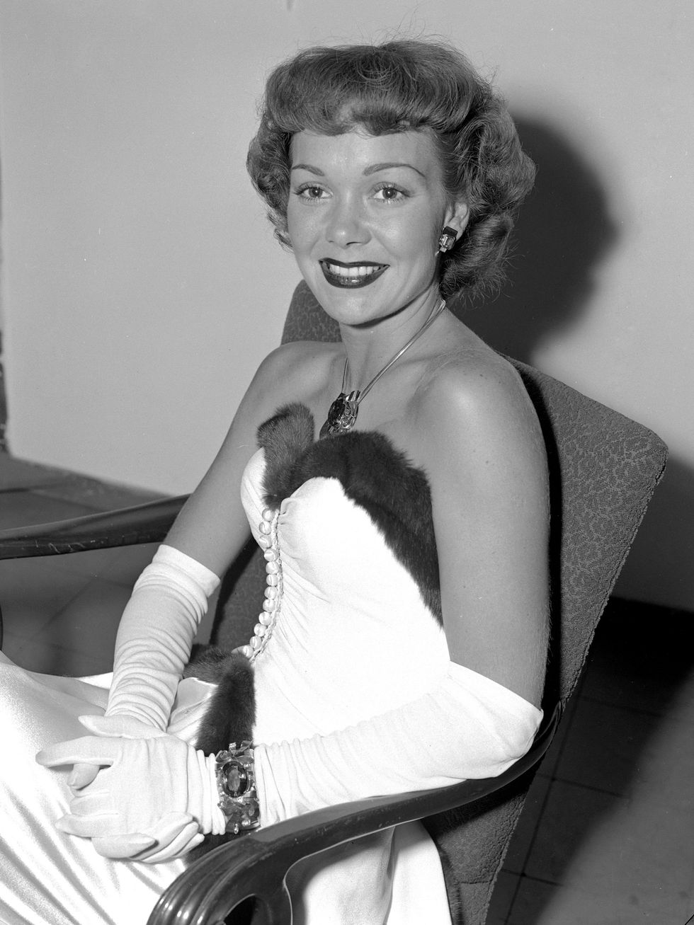 jane wyman in the daily news color studio