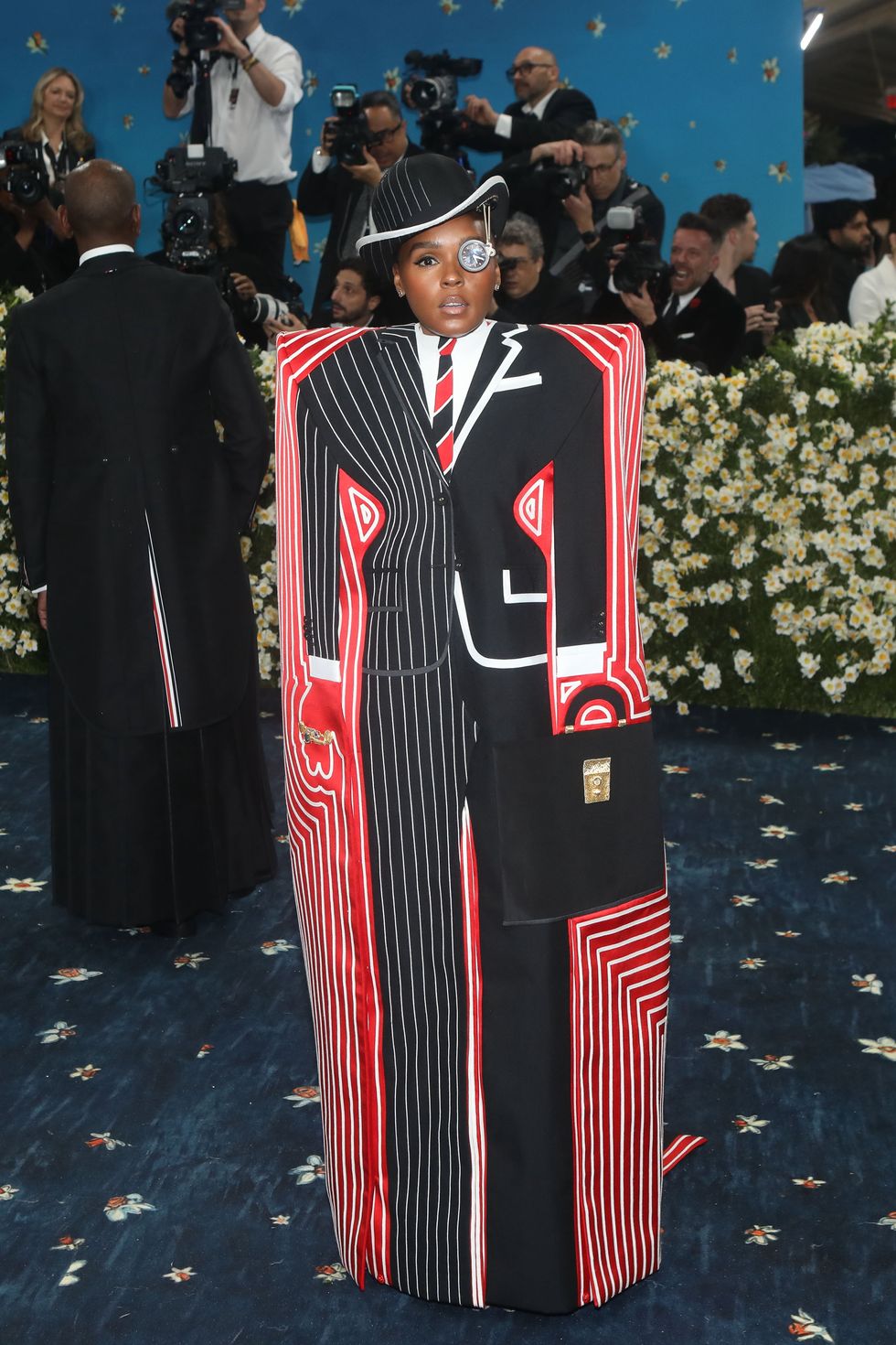 2025 met gala celebrating "superfine: tailoring black style" red carpet