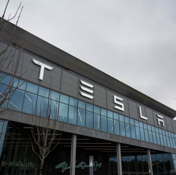 tesla informs about planned expansion of the factory
