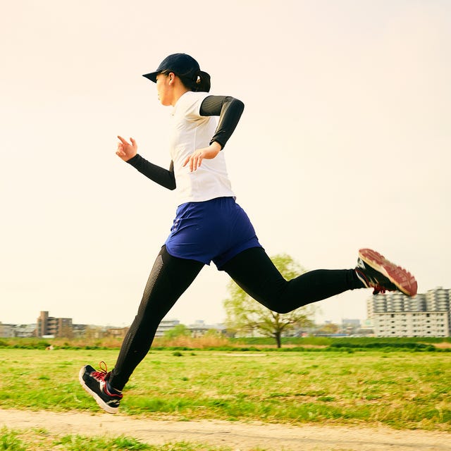 japanese teen women are running in preparation for exercise