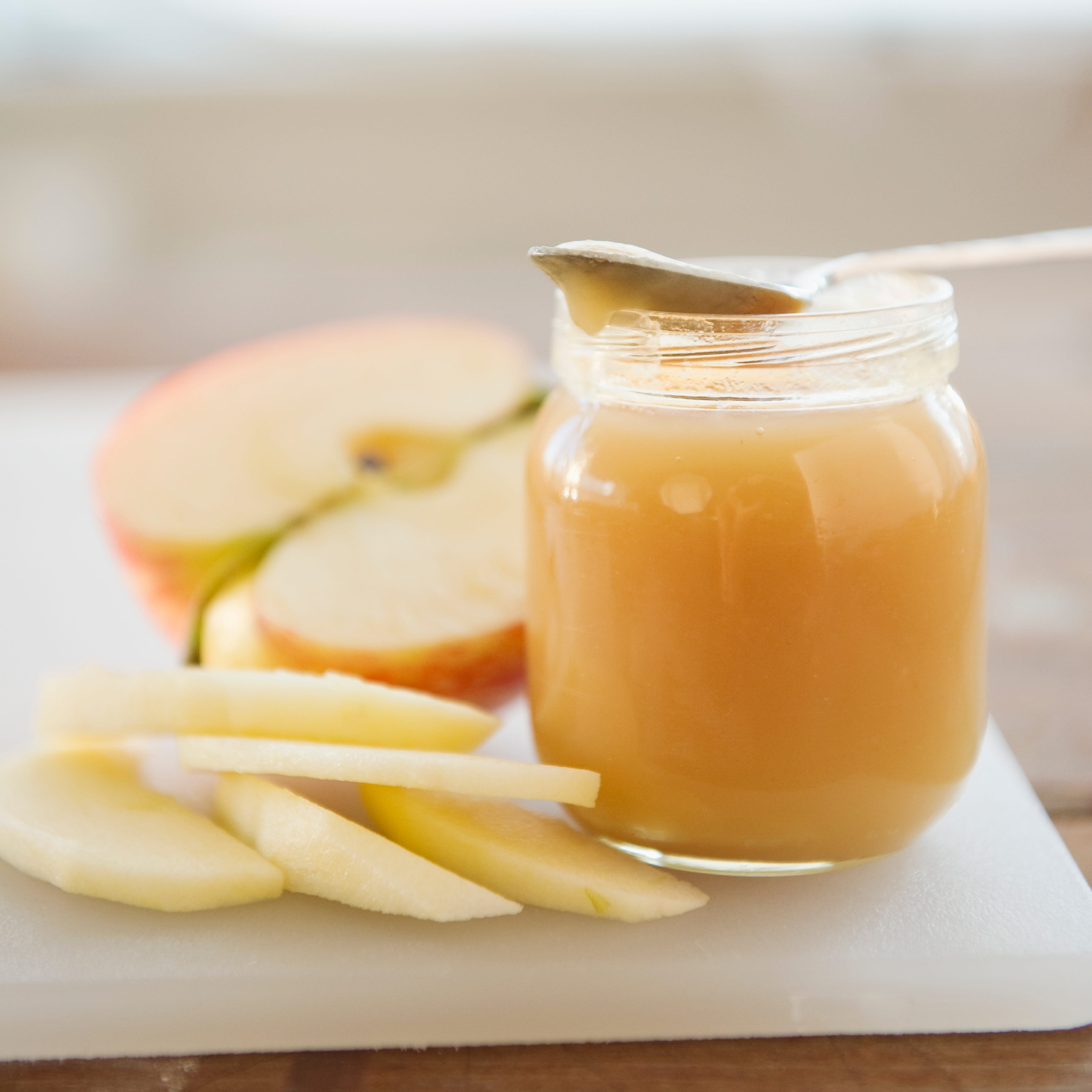 jar of apple sauce