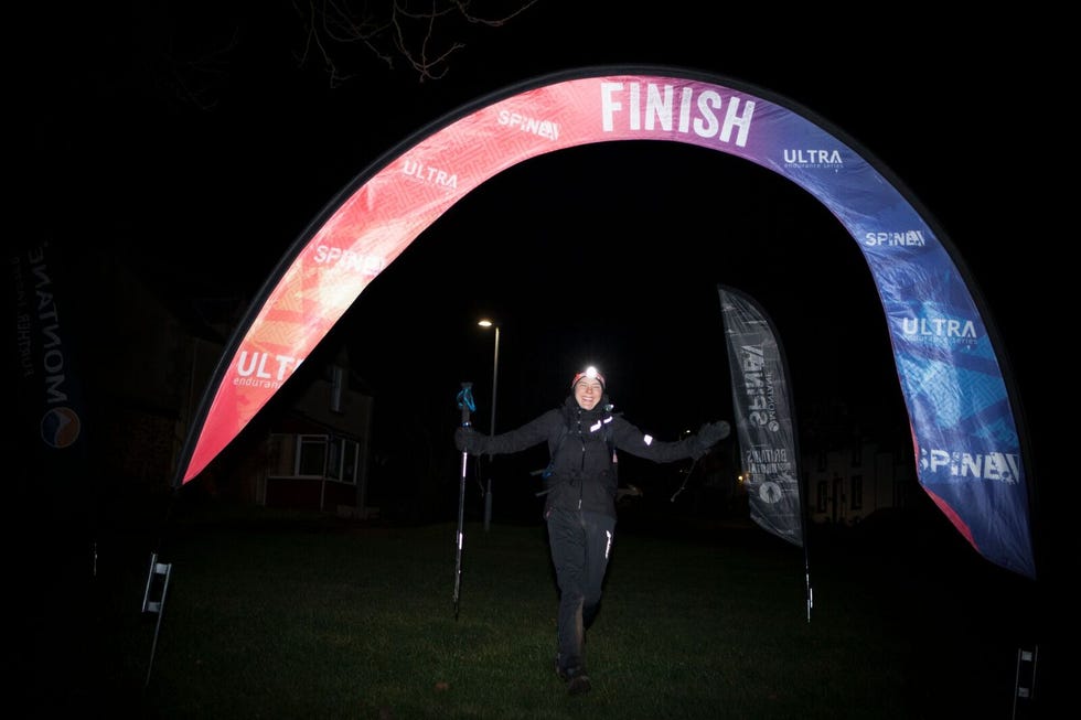 Jasmin Paris wins Spine Race