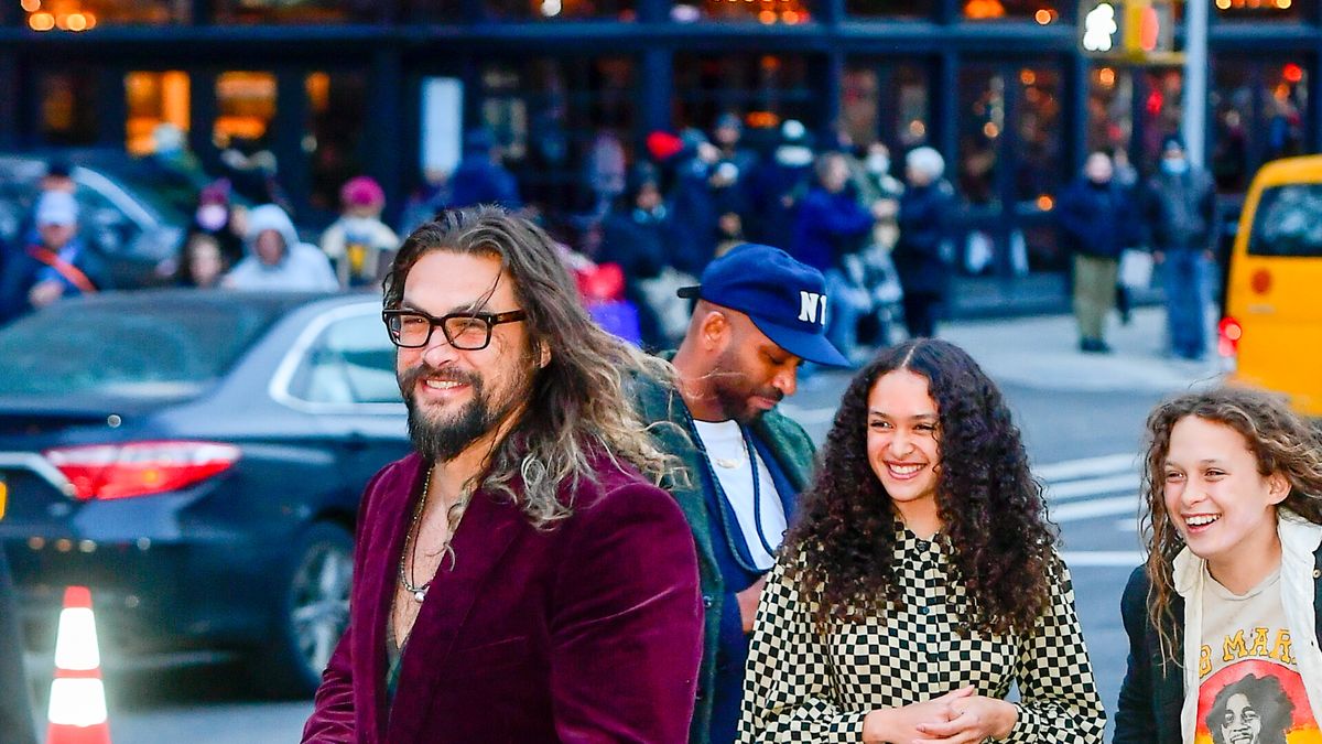 preview for 5 Facts About Jason Momoa