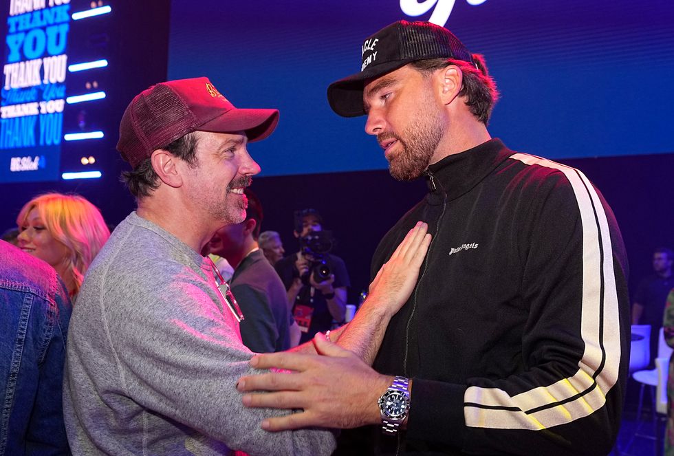 Jason Sudeikis e Travis Kelce no grande fim de semana de celebridades de 2025