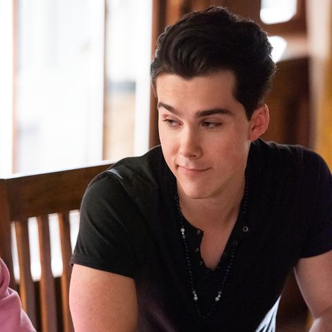 jeremy shada in julie and the phantoms