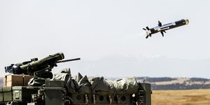 army holds live fire training exercise with javelin missiles