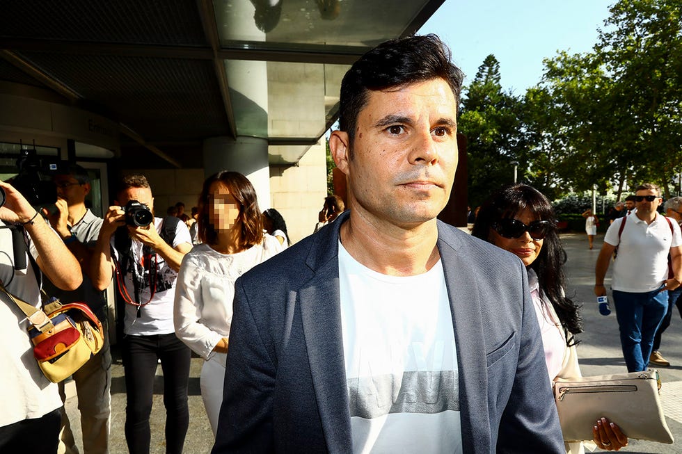 la justicia declara a javier sánchez santos como hijo de julio iglesias