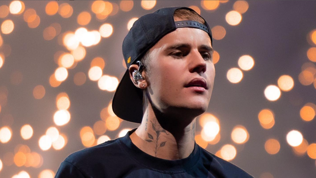 preview for Justin Bieber TOP Contender To Replace Kanye West As Coachella Headliner?!