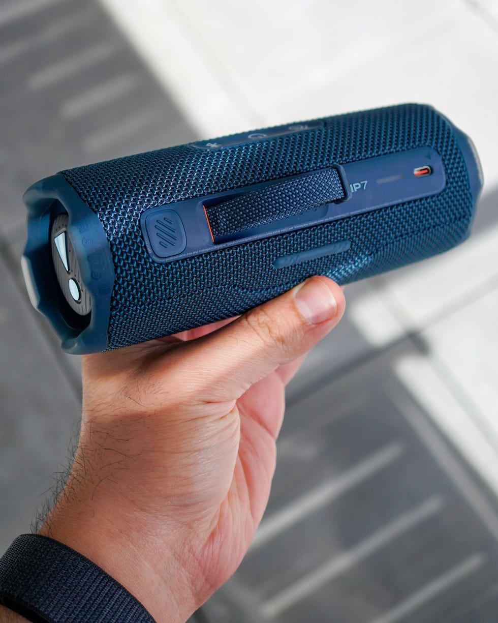 jbl flip 7 portable speaker review
