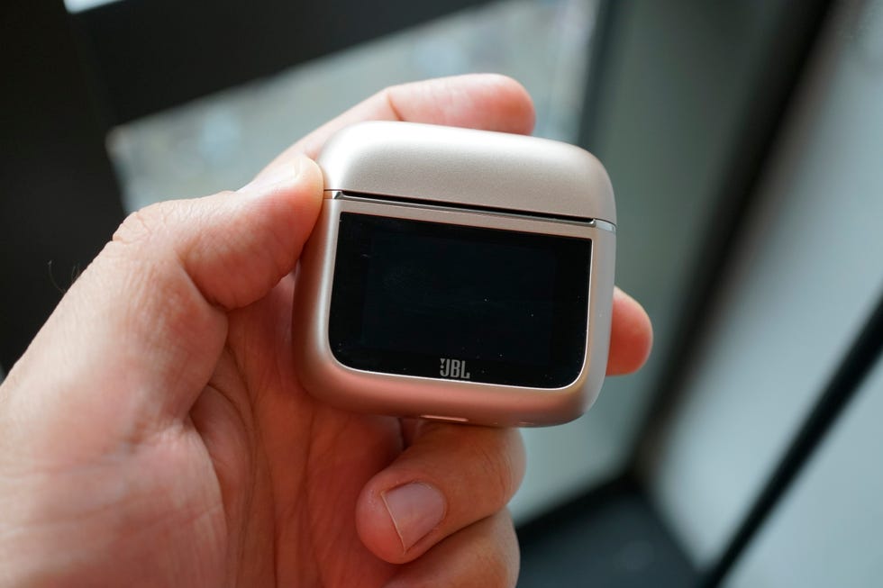 JBL Tour Pro 3 Review: The Most Advanced Earbuds in 2024? JBL Tour Pro 3 Review: The Most Advanced Earbuds in 2024?